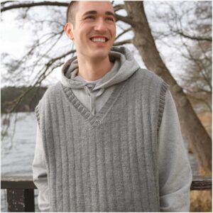 Fine_fine_graumeliert_Strickmodell